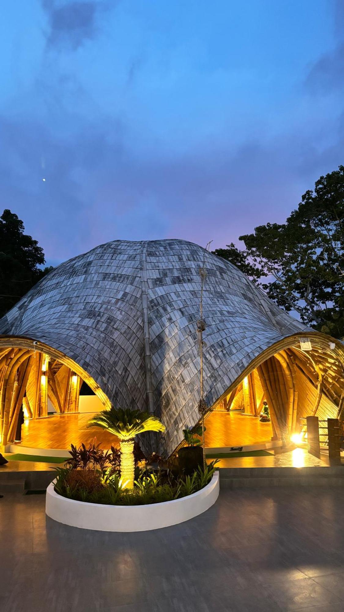 Mantra Wellness Center Hotel Uluwatu Exterior foto