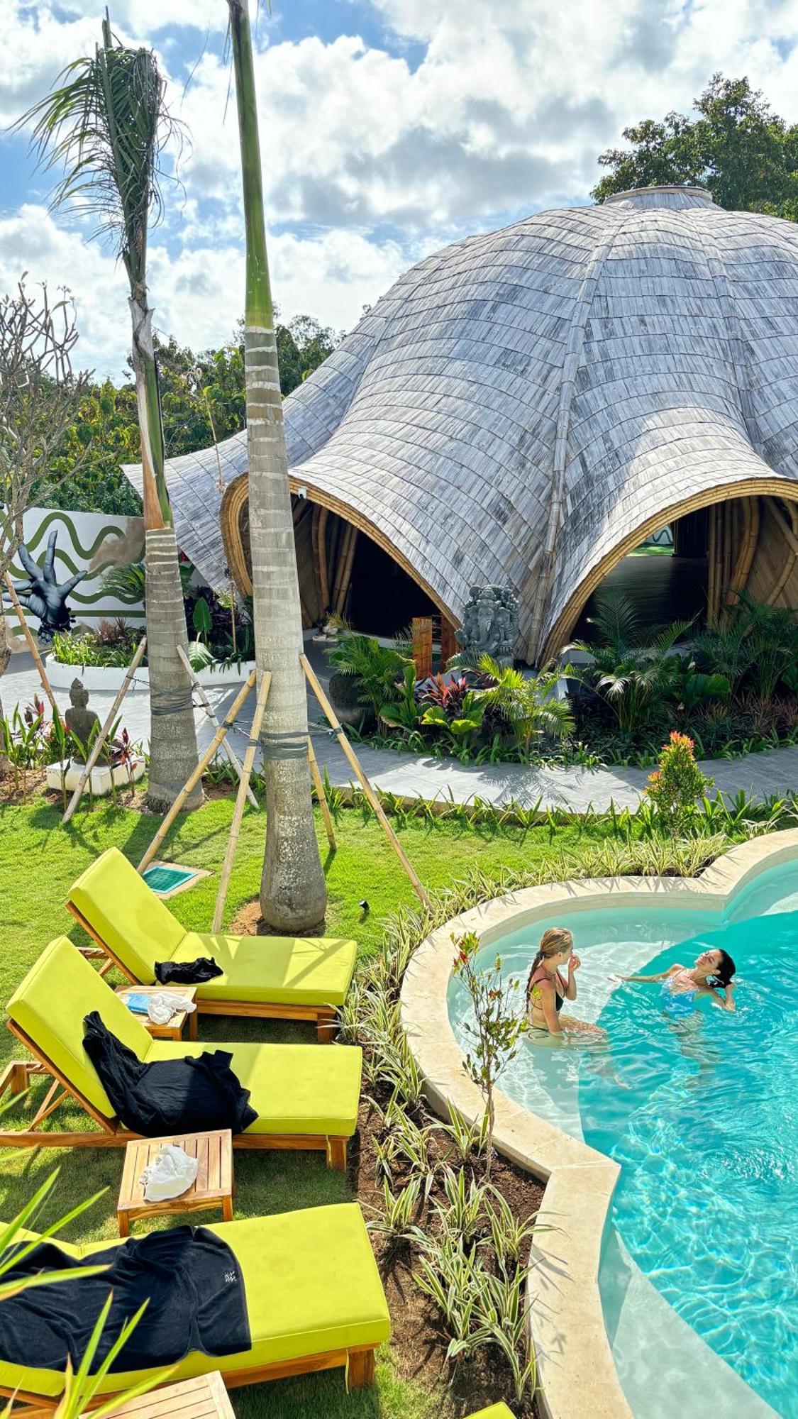 Mantra Wellness Center Hotel Uluwatu Exterior foto